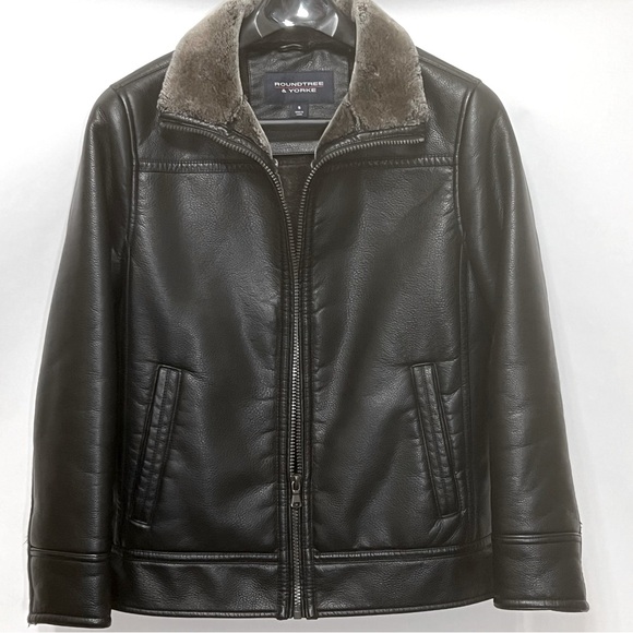 Round Tree & Yorke Luxury Faux Fur Jacket